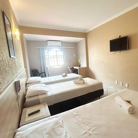 Hotel Econotel By Bsb Inn Brazíliaváros Kültér fotó
