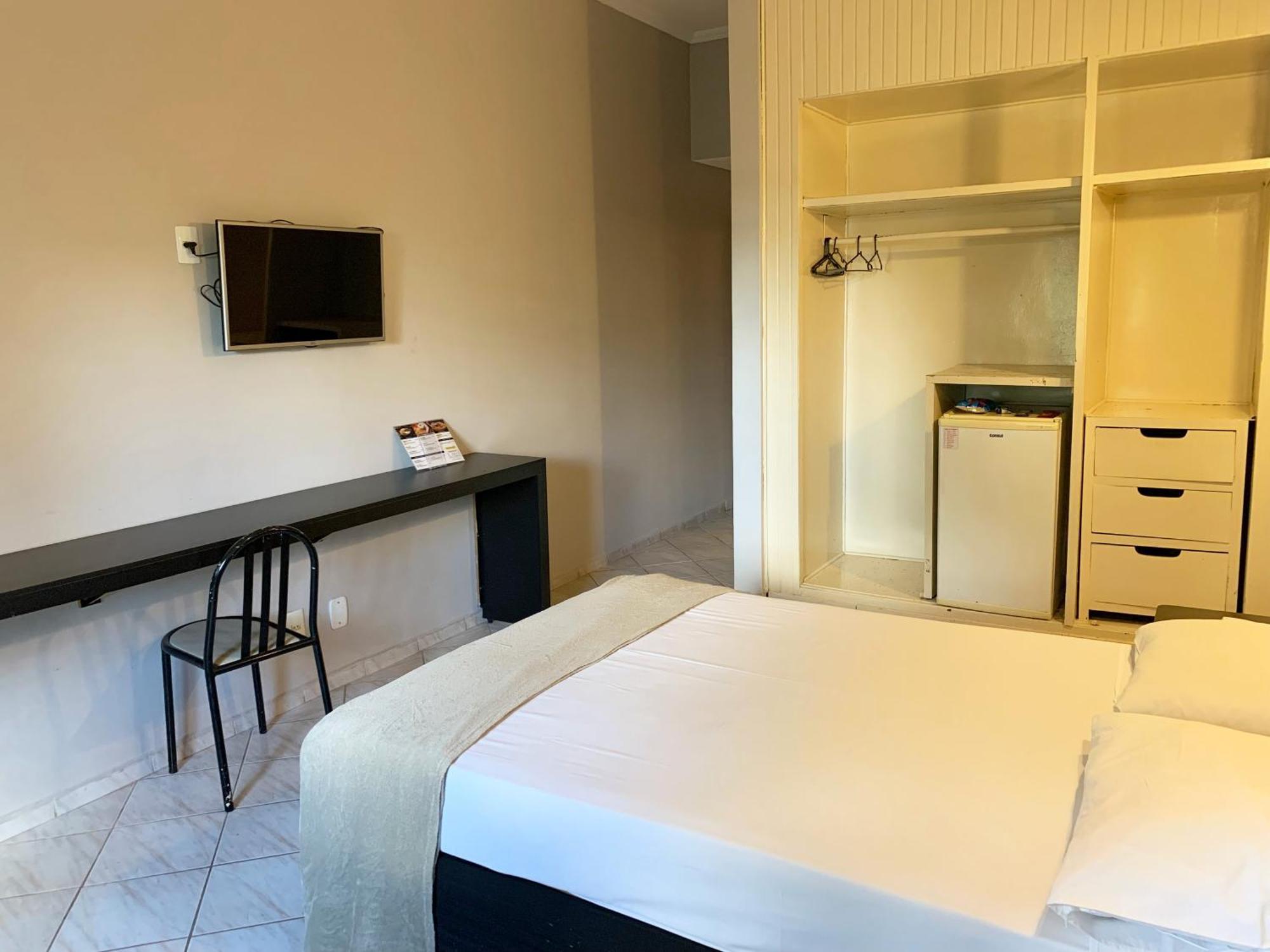 Hotel Econotel By Bsb Inn Brazíliaváros Kültér fotó