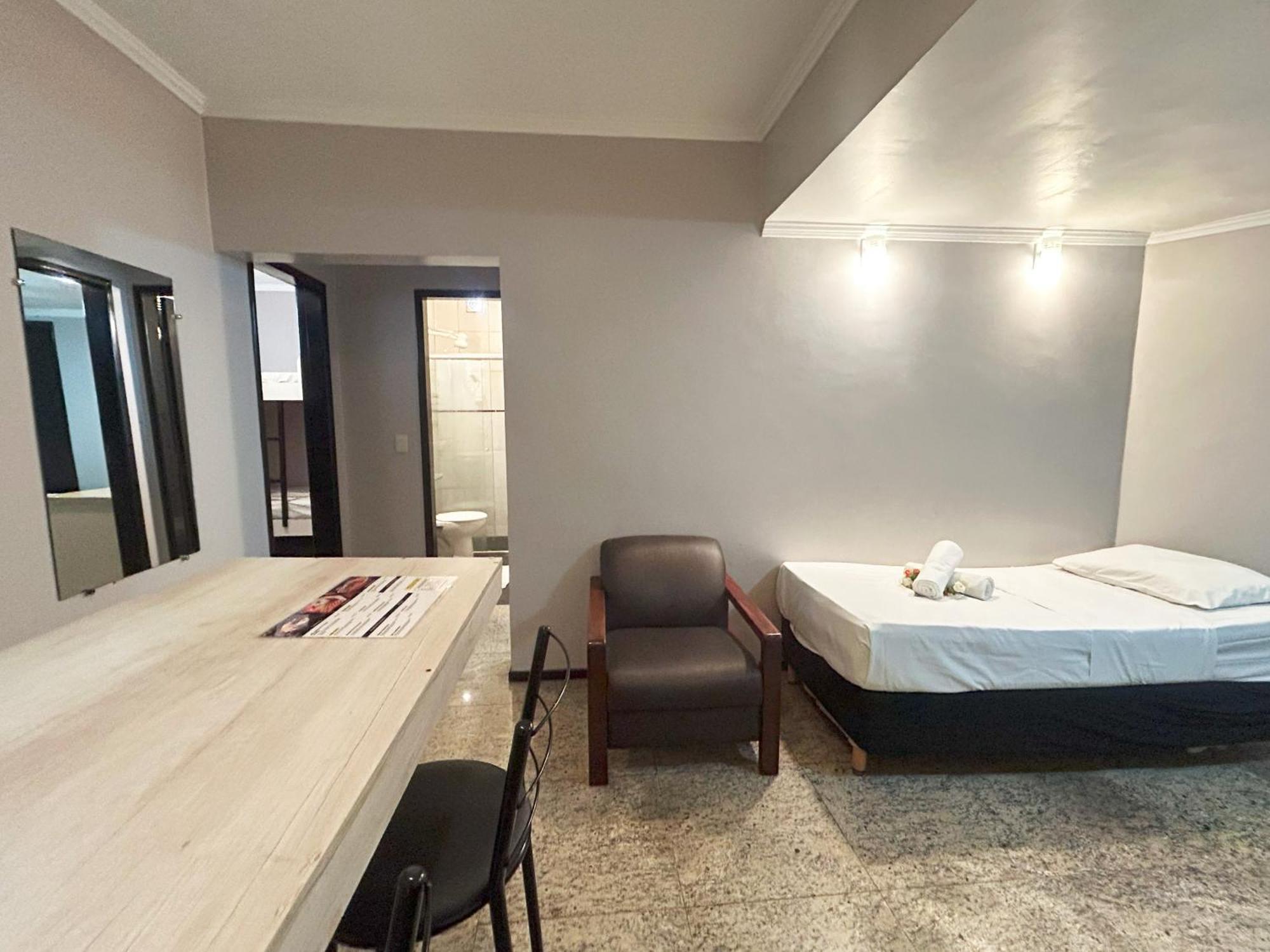 Hotel Econotel By Bsb Inn Brazíliaváros Szoba fotó