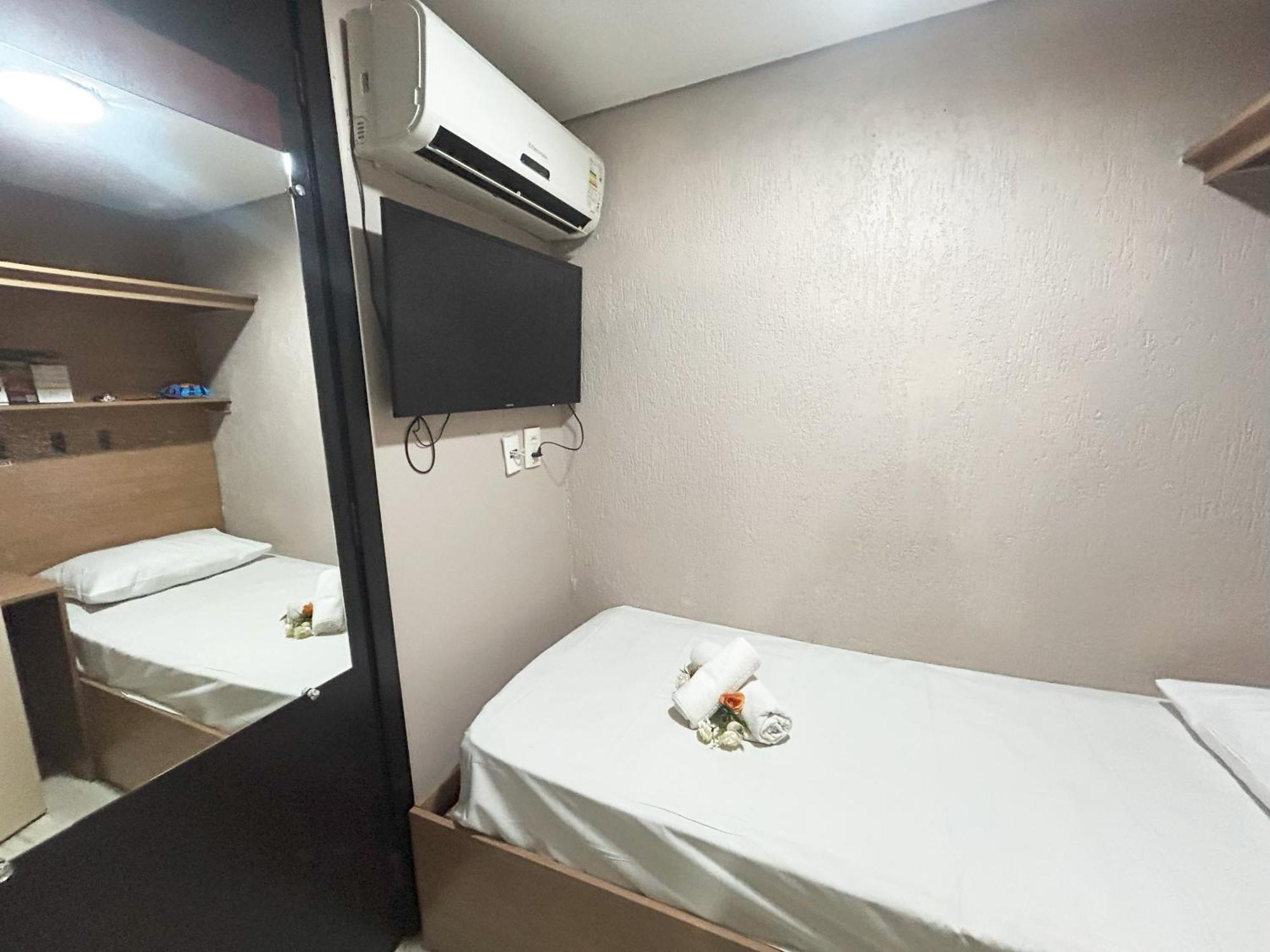 Hotel Econotel By Bsb Inn Brazíliaváros Kültér fotó