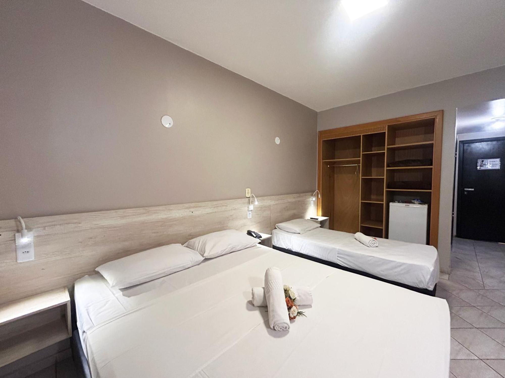 Hotel Econotel By Bsb Inn Brazíliaváros Kültér fotó